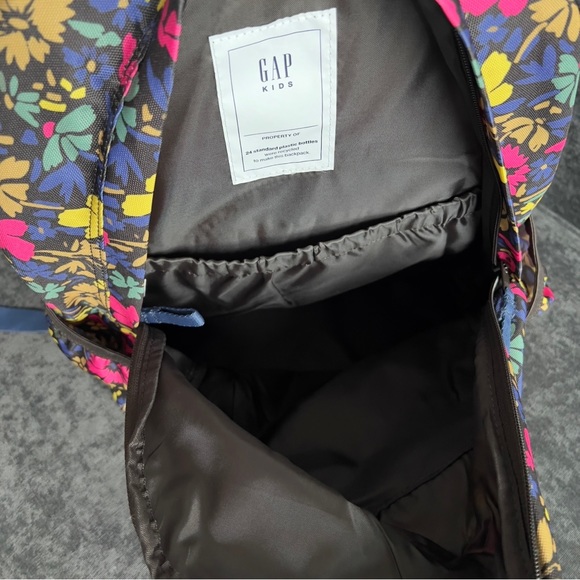 NWT GAP Floral Backpack - Picture 8 of 8